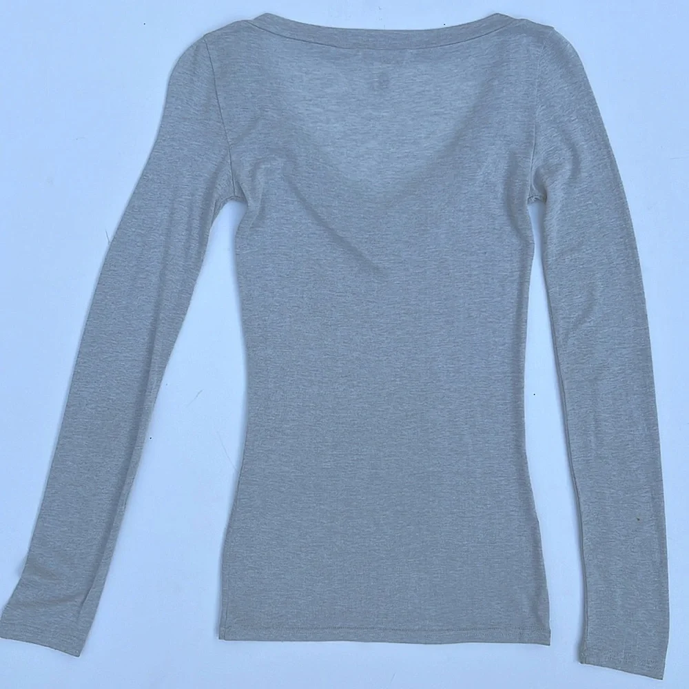 🤍Y2K Abercrombie&Fitch sequin tee🤍 - Picture 7 of 10